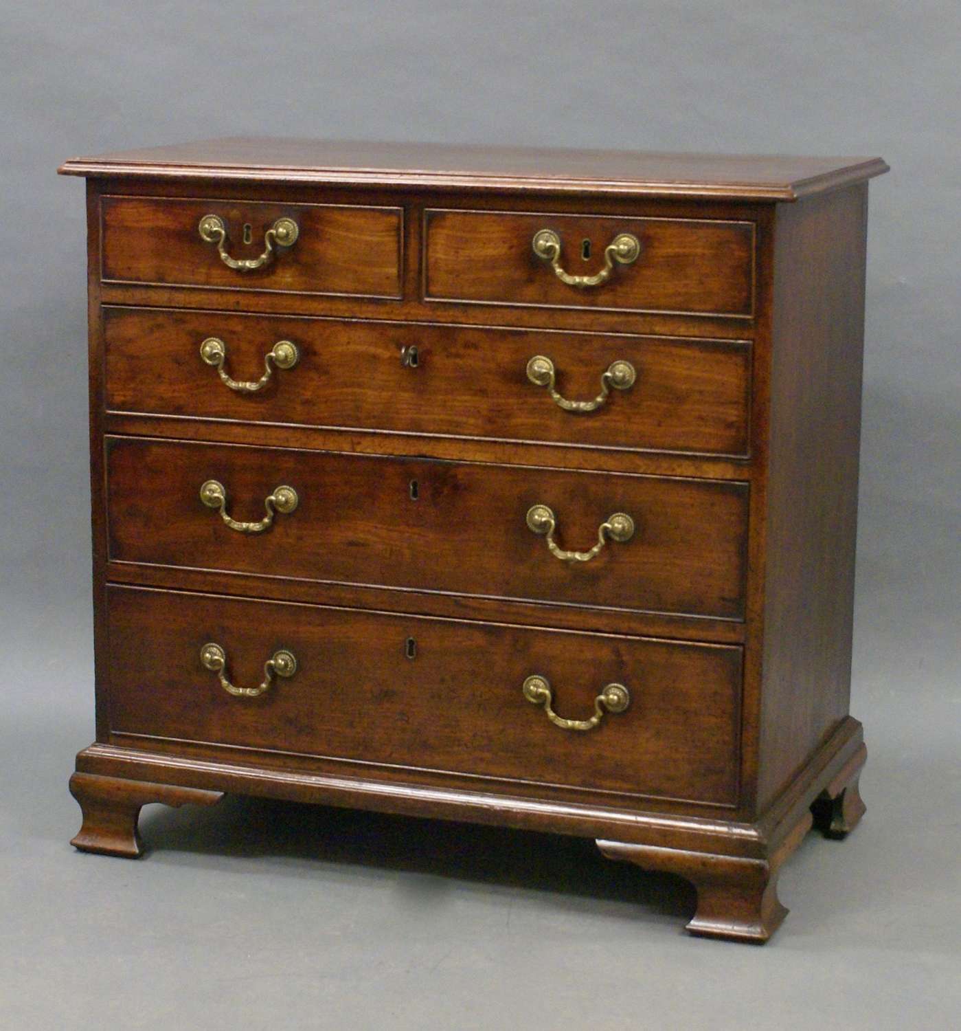 A George III  period mahogany small chest of drawers